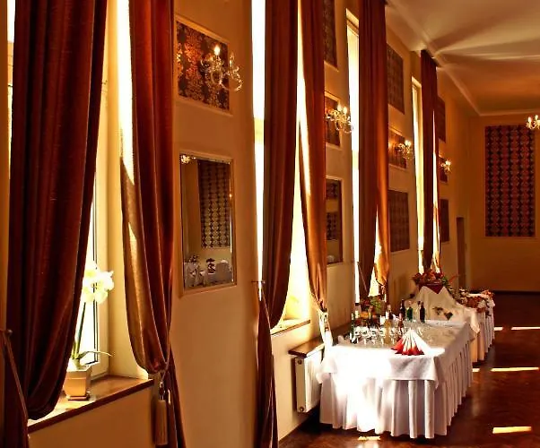 فندق Zajazd Restauracja Karlik