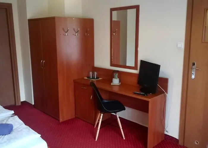 فندق Zajazd Restauracja Karlik