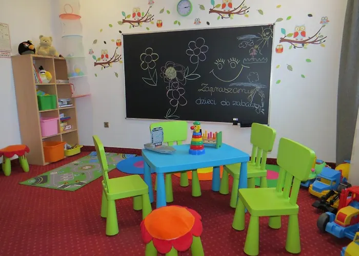 فندق Zajazd Restauracja Karlik Radzionków Nowy